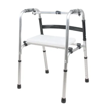 Использование инвалидами Ортопедических медицинских ходунков на колесиках с сиденьем для пожилых людей Взрослый пожилой пациент