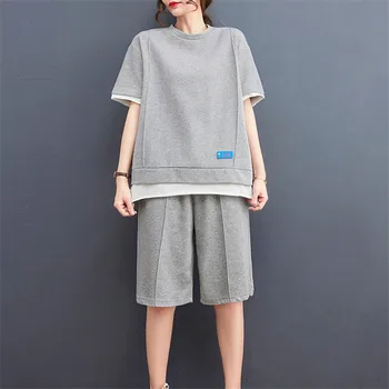 Летний модный костюм свободного покроя, женский пуловер с круглым вырезом, сшитый из двух частей, топ + брюки с эластичной резинкой на талии, пятиточечные брюки